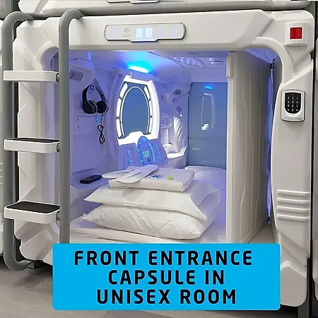 Capsule Hostel *