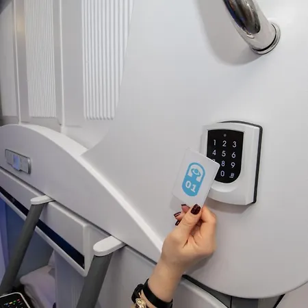 Capsule * タリン