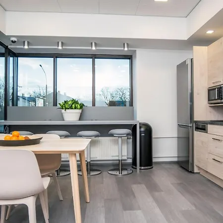 Auberge de jeunesse Capsule *