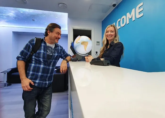 Capsule * تالين