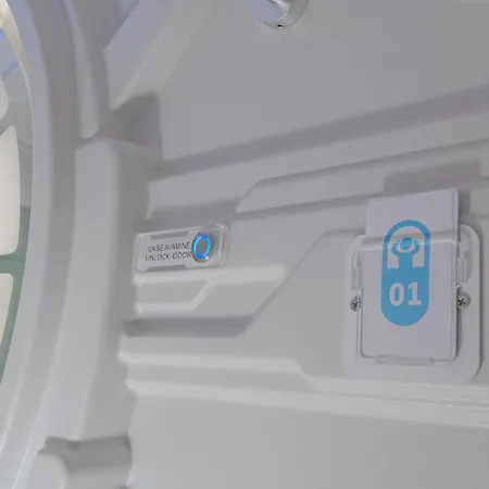 Capsule * تالين